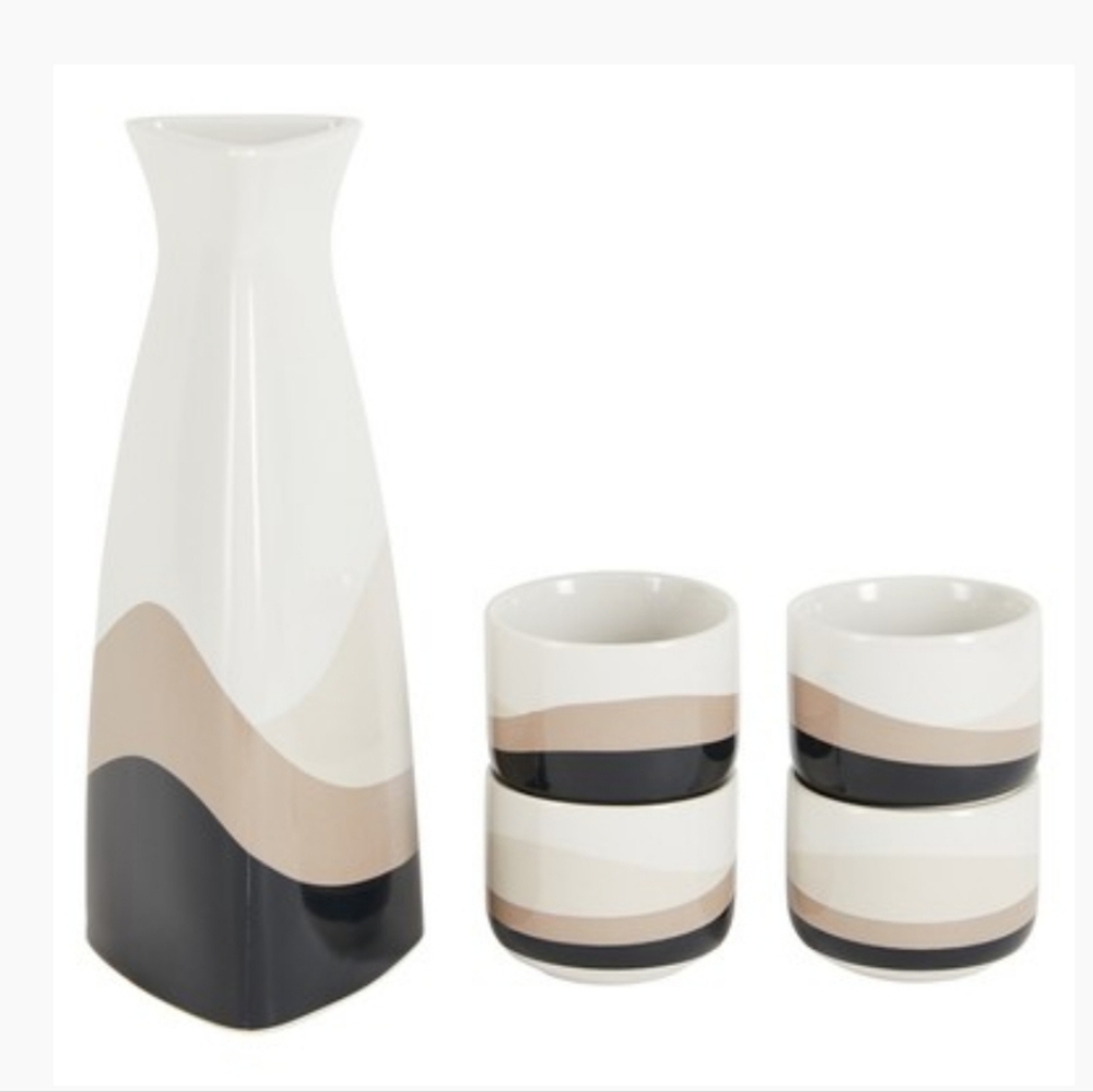 Sake Set - Picture 2 of 2